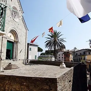 bb-da-beppe-corniglio.hotelitalianriviera.com/